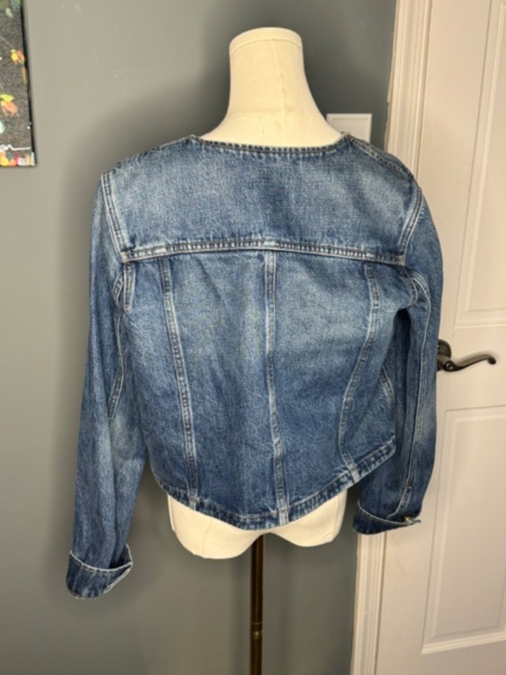 Ulla Johnson Collarless Denim Jacket Gold Button Detail - Picture 4 of 4